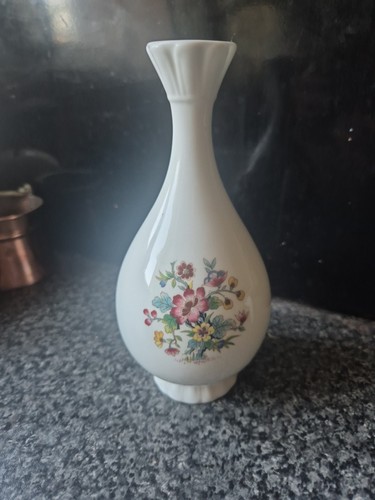Coalport ming rose bud vase - ming,