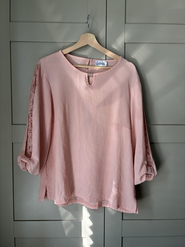 Pink afibel keyhole neck - pink,