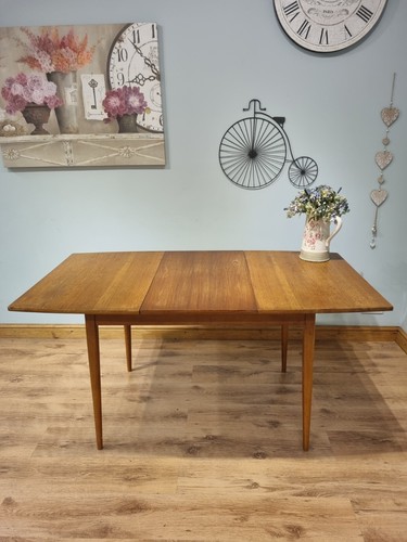 Retro mid century modern - retro,