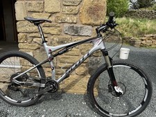 Scott Spark 10 Mountain Bike Full Suspension 26-inch Wheels Great Condition