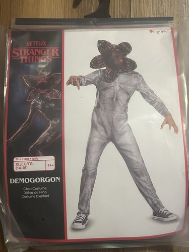 Stranger things demogorgon - stranger,