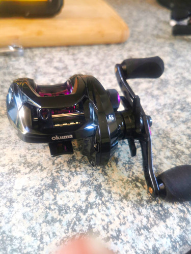 Okuma baitcast reel 5 1 - okuma, 65