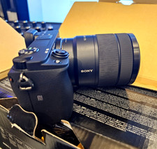 Sony A6400 digital mirrorless camera with 18-135mm lens