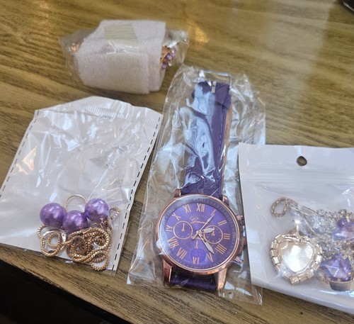 Set women watch and - of, women's
