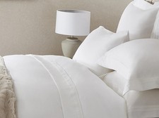 The white company cavendish - white,