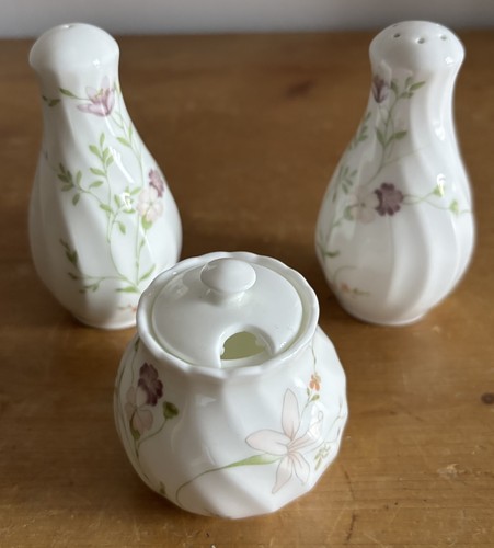Wedgwood campion salt and - wedgwood,