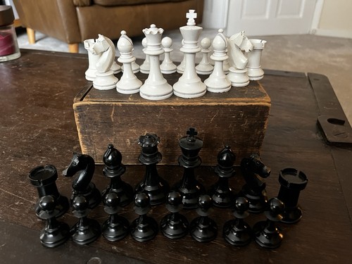 Vintage wooden staunton chess - vintage,