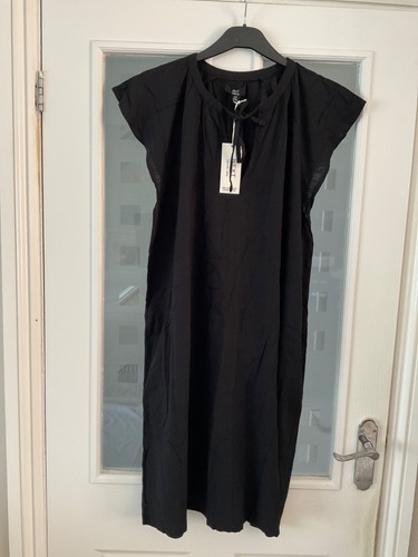Pretty ladies next black - next, linen