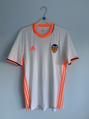 Valencia 2016 home - 2016/17,