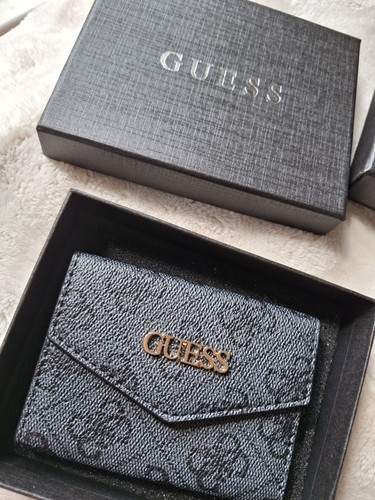 Guess purse - guess,