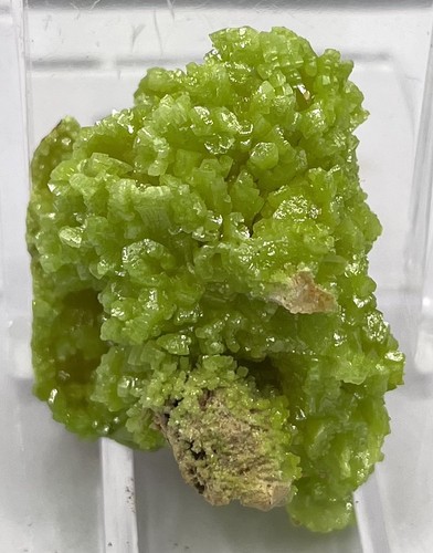 Top arsenian pyromorphite - top,