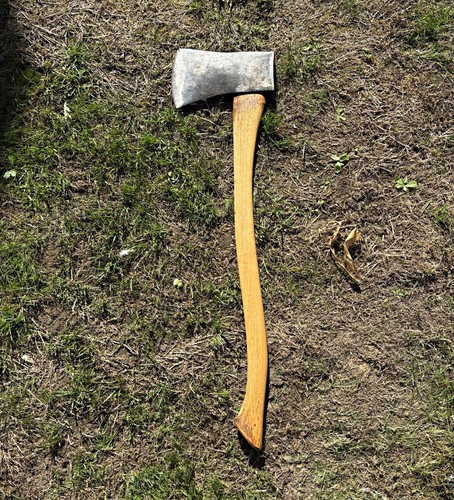Elwell felling axe marked - axe,,