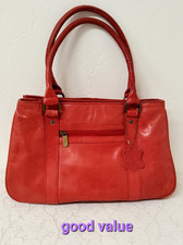 Gigi Womens Shoulder Bag