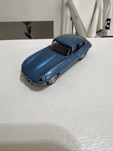 Kyosho jaguar type coupe - kyosho,