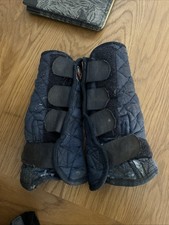 Equilibrium Stable Chaps -