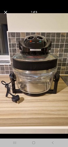 Halogen air fryer with all - halogen,