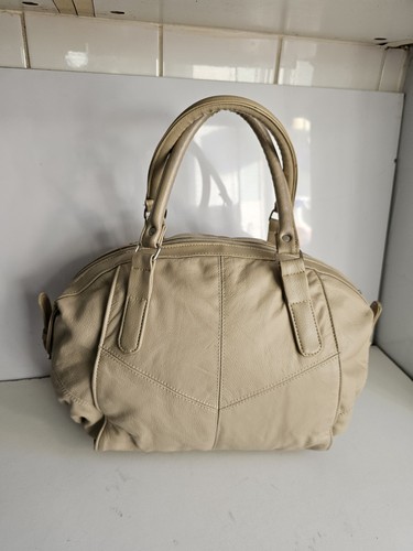 Allesandro ferrera designer - ferrera,