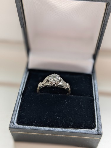 Antique diamond solitaire 18ct - antique,