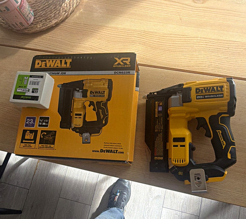 Dewalt brushless 20v - dewalt,