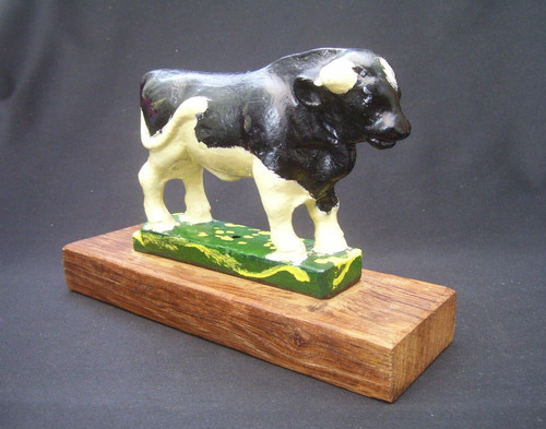 Heavy cast iron friesian cow - cast, /