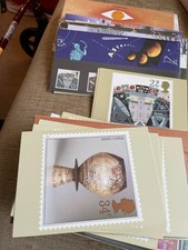 25 Presentation Packs Along