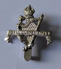 Royal Ulster Rifles Cap / Pin