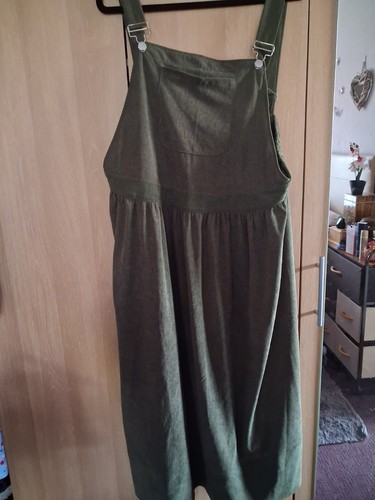 Green cord pinafore dress size - cord,