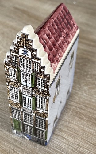 Ceramic collectable dutch - ceramic,
