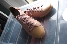 Clarks Narrative Ladies Leather Dusty Pink Shoes Size 5.5D New with Tags