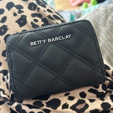 Betty Barclay Genuine Leather  Purse/Wallet 