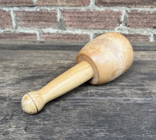 Vintage emir wood - emir, carvers