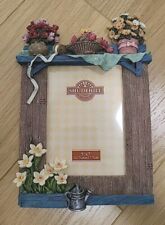 NEW (Other) SHUDEHILL Resin FLOWER Garden Shed 3D PHOTO FRAME 5 x 7' 