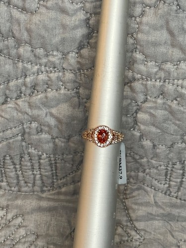Size red andesine white - size,