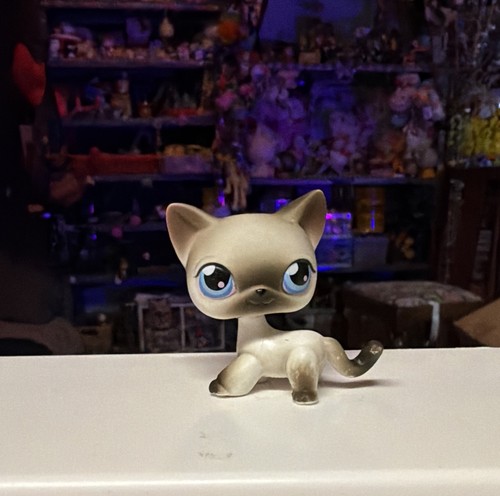 Authentic littlest pet shop - pet,