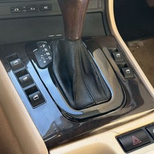 RHD Black Interior Center Gear