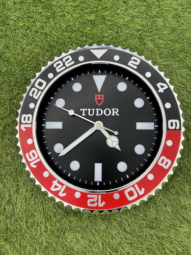 Designer wall clock 30cm - , round