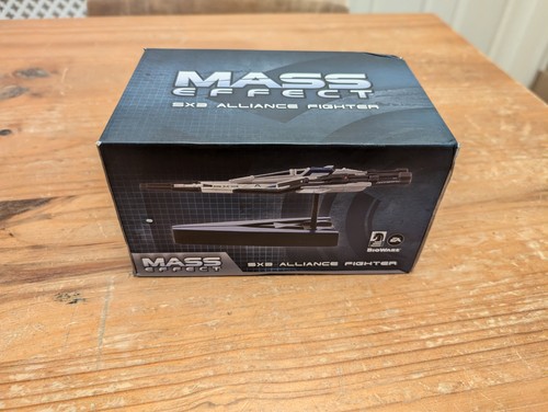 Dark horse mass effect ship - horse,