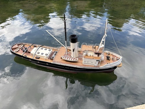 Envoy class boat same as - boat.,