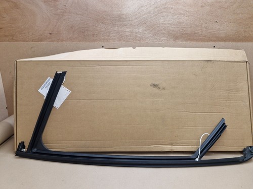 Peugeot 208 mk2 front - 208, left