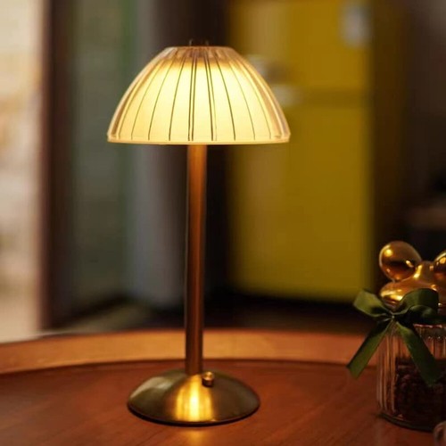 Traditional table lamp retro - traditional,