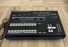 Roland V-800HD MULTI-FORMAT