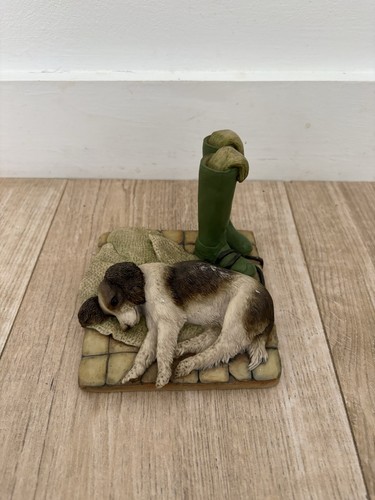 Sleeping spaniel dog - dog, figurine