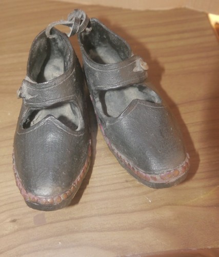Witch ones shoes ornament - witch,