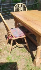 Limed Oak Dining Table With 5