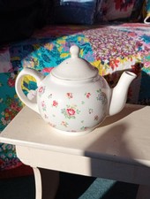 Cath Kidston White Floral Roses Spray Teapot  Queens Fine China