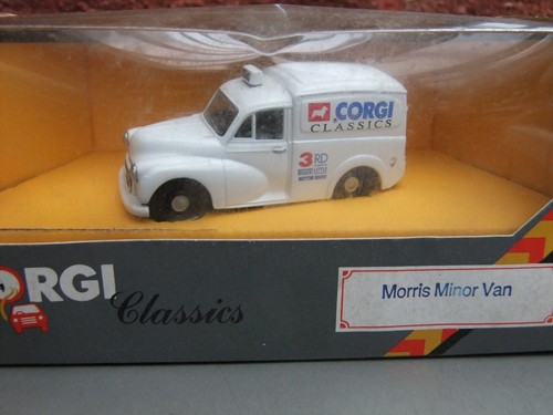Corgi morris minor - corgi, van