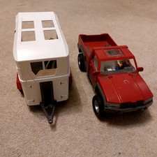 Schleich 42025 Pick-Up Truck & Horse Trailer Set 2011 Farm Life Germany