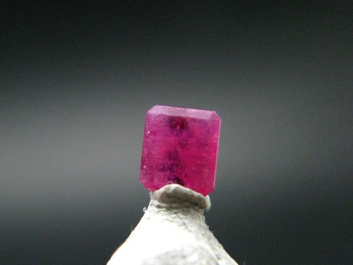 Gem bixbite red - gem,
