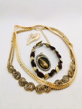 Collection of 5 x Monet Signed Gold Tone Jewellery 3