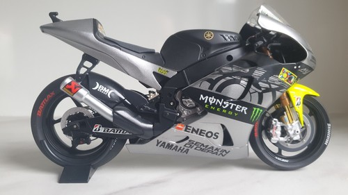 Minichamps yamaha yzr - minichamps,